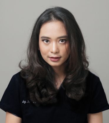 drg. Astrid Dinda Renata Hutabarat, Sp.Ort